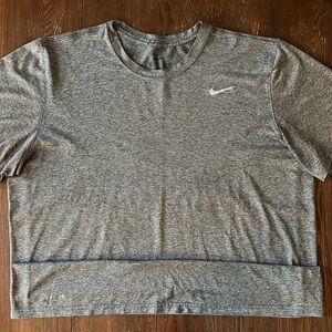 Nike tee